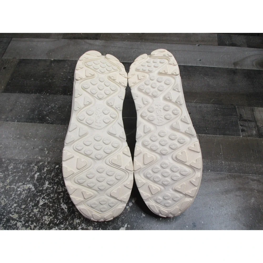 Hoka One One Ora Primo Shoes Mens Size 9.5 White Cream Puffer Fleece Lined